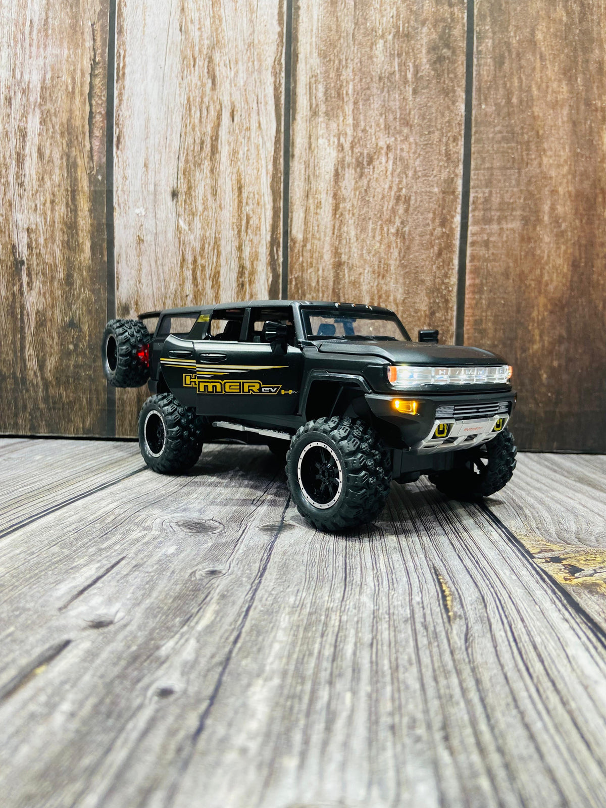 Hummer Diecast Model