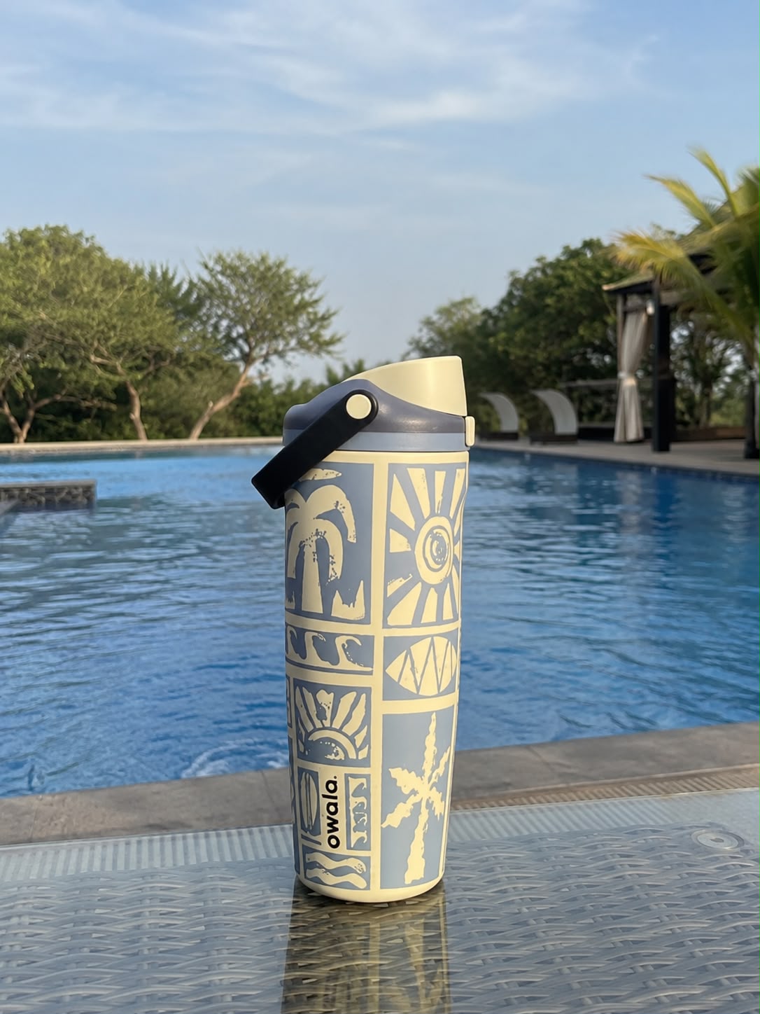 Owala 30oz Tumbler – Floral Print