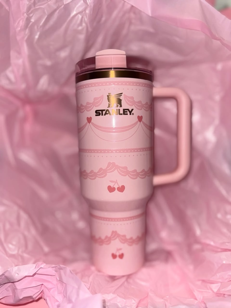 Stanly Love Shck Quencher Tumbler 40oz