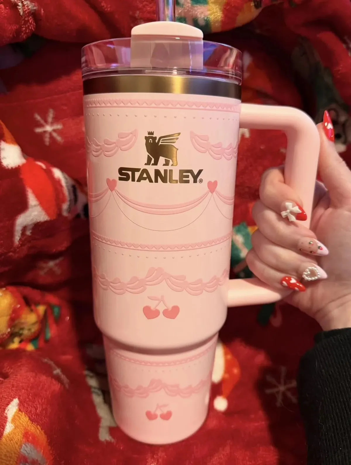 Stanly X Love Shck Fancy 40oz Quencher H2.0 Flowstate Tumbler  Limited Edition